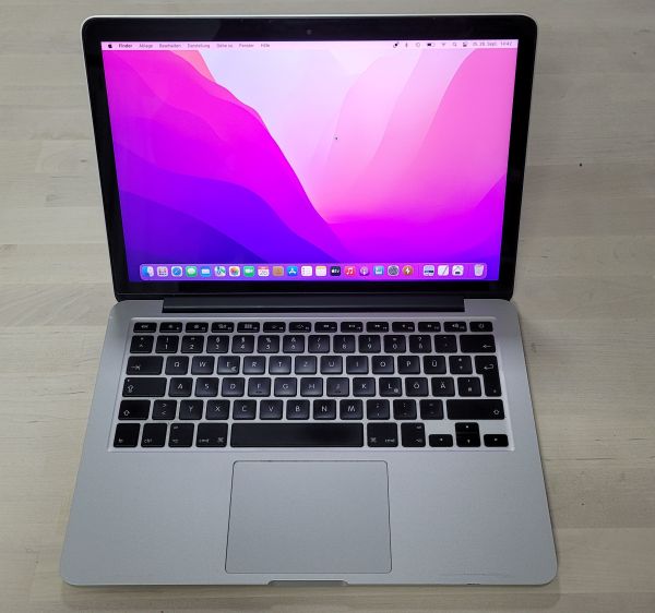 MacBook Pro 13" 2015 , 8GB , 128GB SSD, Monterrey